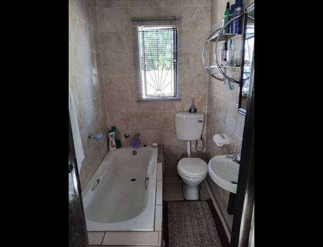 2 BEDROOM HOUSE FOR SALE IN SOSHANGUVE GG